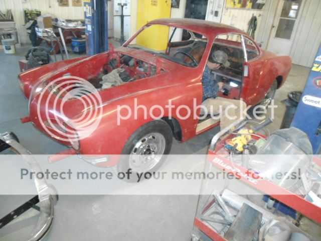 Image may have been reduced in size. Click image to view fullscreen.