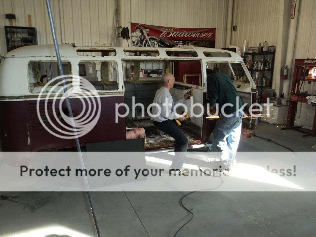 Image may have been reduced in size. Click image to view fullscreen.